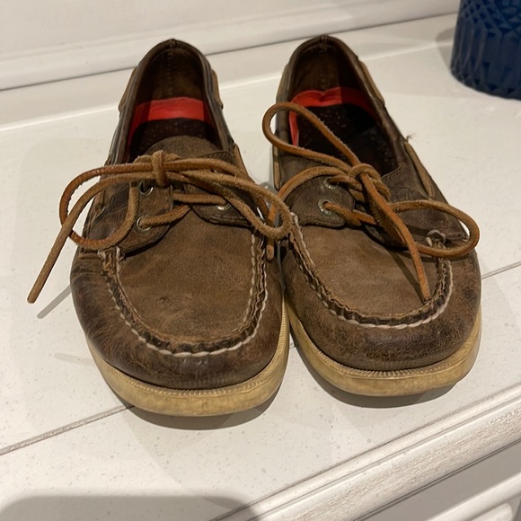 Sperry boat shoes - Picture 1 of 3